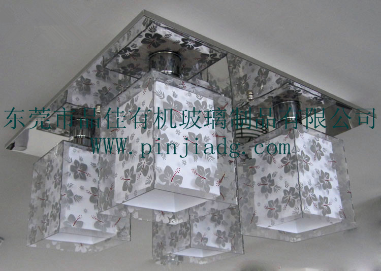 有機(jī)玻璃燈飾配件